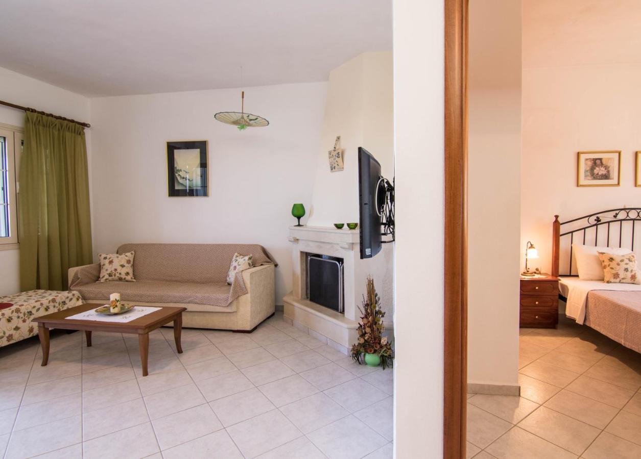 Fedra Apartments, View, Free Parking, 2Mins To Beach Palekastro Exterior photo