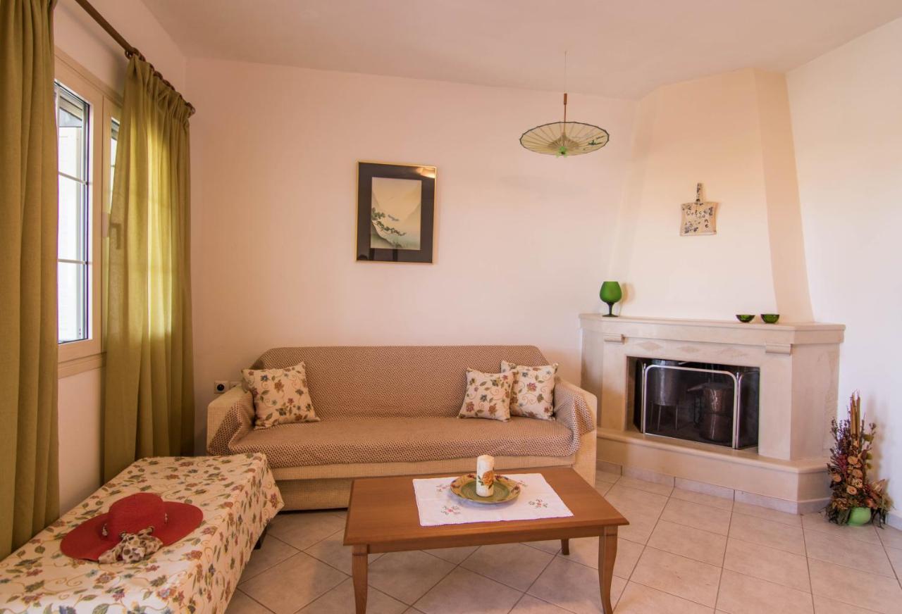 Fedra Apartments, View, Free Parking, 2Mins To Beach Palekastro Exterior photo